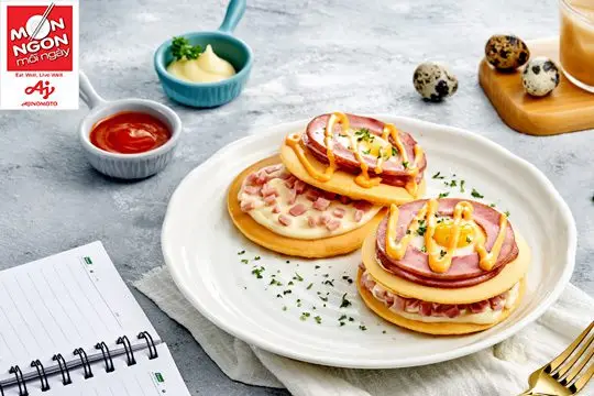 Pancake jambon trứng c&uacute;t