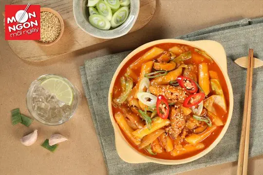 B&aacute;nh gạo x&agrave;o cay