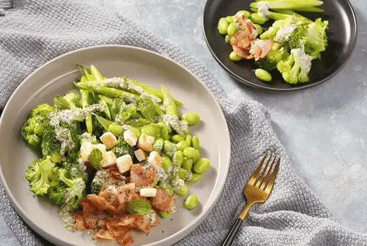 “Ăn sạch – thanh đạm” với loạt salad dễ làm, ngon miệng
