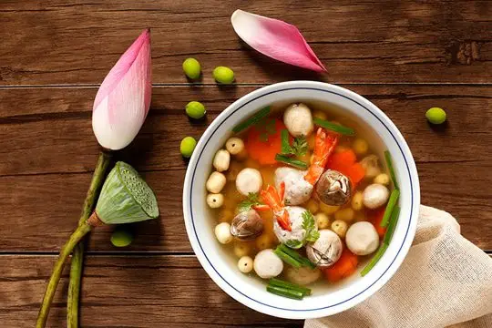 canh tom moc hat sen 500