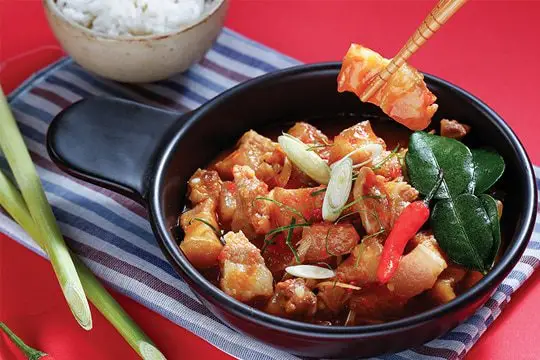 thit ba chi rim chanh sa 500