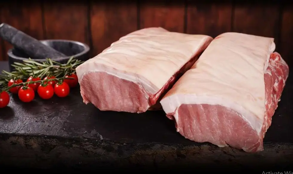Mách bạn cách sơ chế thịt heo không còn mùi hôi