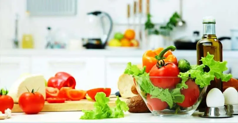 Những mẹo vặt nhà bếp giúp bạn tiết kiệm thời gian