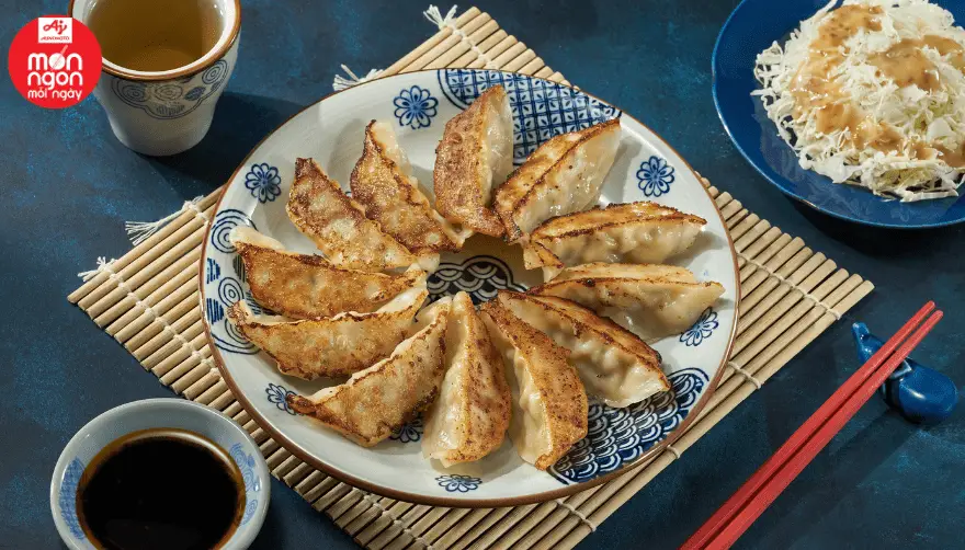Cách làm bánh xếp kiểu Nhật Gyoza đơn giản ngay tại nhà