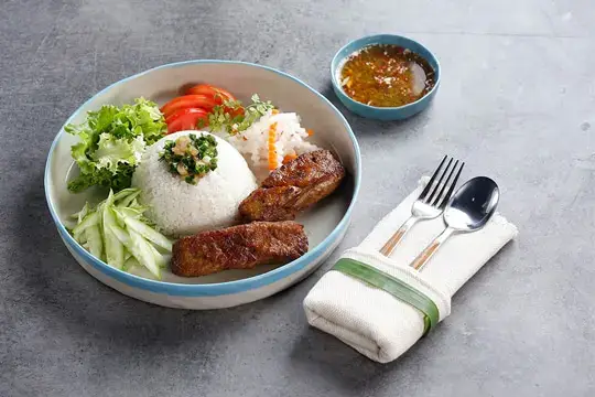 L&agrave;m cơm tấm S&agrave;i G&ograve;n chuẩn vị cực đơn giản