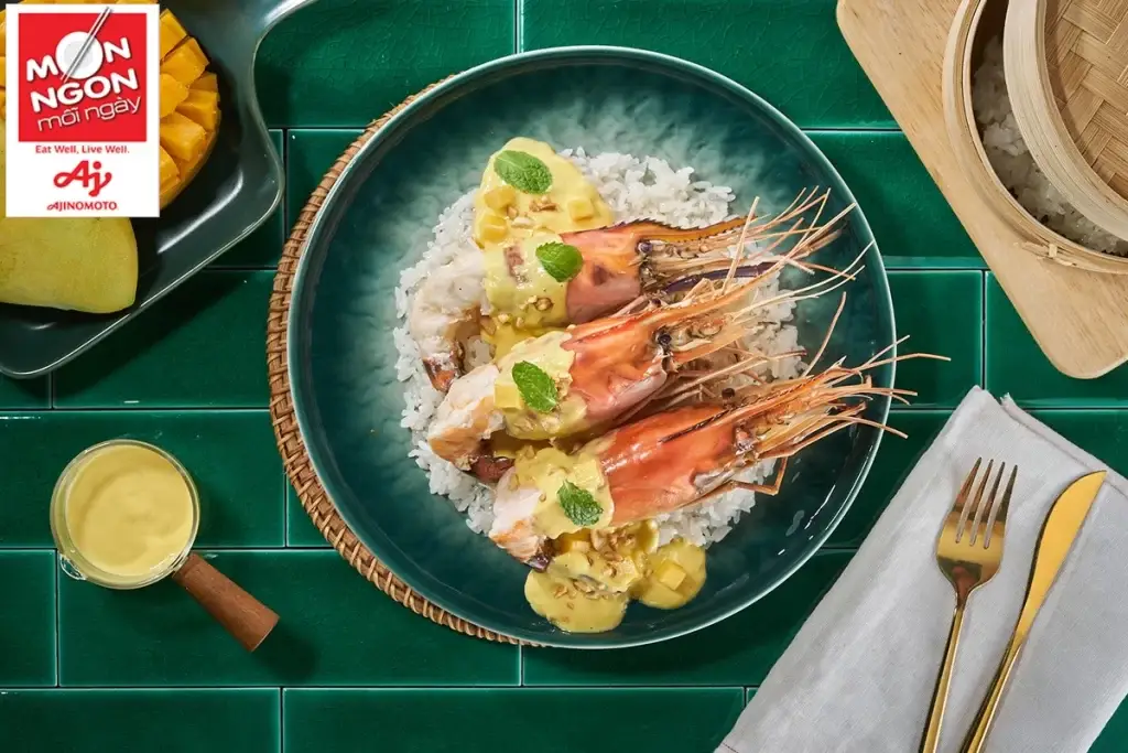 t&ocirc;m c&agrave;ng hấp xốt mayonnaise xo&agrave;i