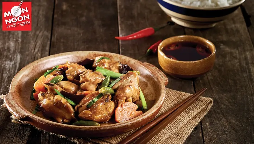C&aacute;nh g&agrave; x&agrave;o ớt xi&ecirc;m