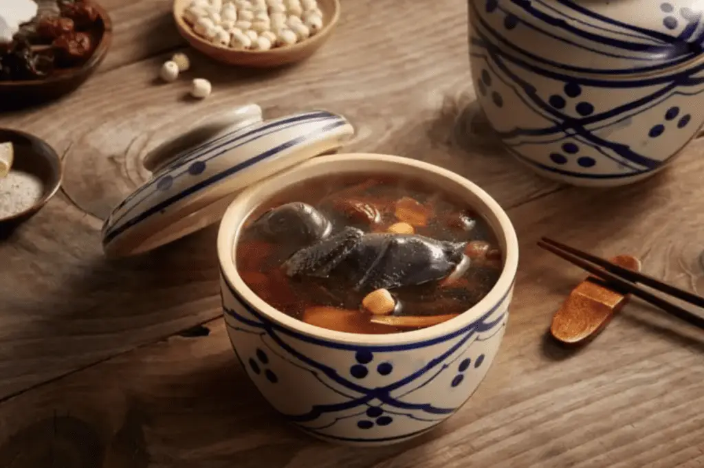 Bổ sung thuốc bắc v&agrave; c&aacute;c thảo dược v&agrave;o c&aacute;c m&oacute;n ăn bổ dưỡng cho người ốm