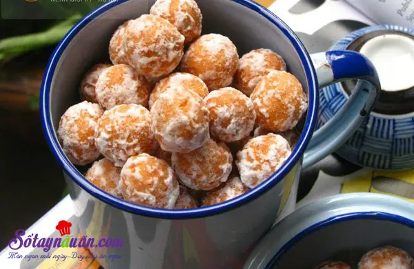 C&aacute;ch l&agrave;m b&aacute;nh nh&atilde;n phủ đường cực dễ m&agrave; cực ngon kết quả