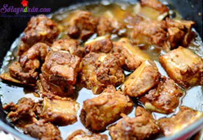 c&aacute;ch l&agrave;m sườn x&agrave;o ngũ sắc 3