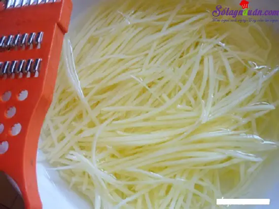 c&aacute;ch l&agrave;m m&oacute;n t&ocirc;m cuốn khoai t&acirc;y 2