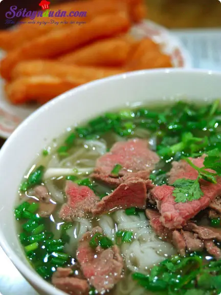 Phở b&ograve; 8
