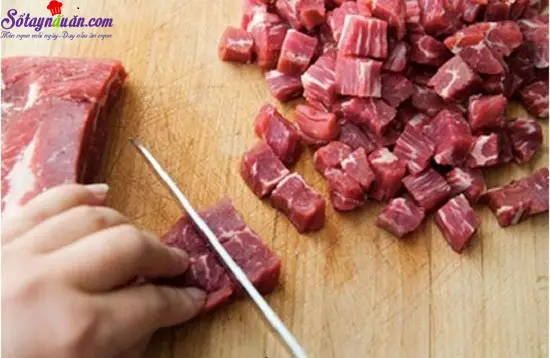c&aacute;ch l&agrave;m b&ograve; kho gừng sả 1