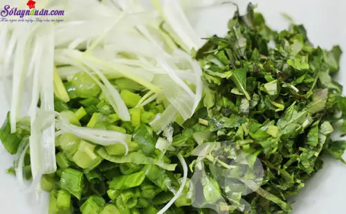 c&aacute;ch l&agrave;m miến nấu l&ograve;ng g&agrave; 3