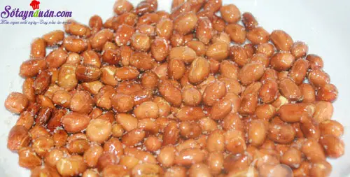 Hướng dẫn cách làm lạc rang muối ngon như ngoài hàng