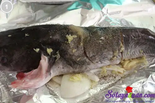 C&aacute; nướng cuộn b&aacute;nh tr&aacute;ng 1
