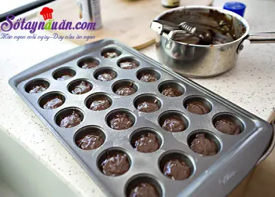 C&aacute;ch l&agrave;m b&aacute;nh brownie cực ngon v&agrave; xinh xắn 5