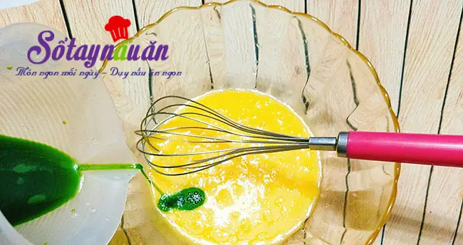 C&aacute;ch l&agrave;m b&aacute;nh chiffon l&aacute; dứa thơm mềm xốp cực ngon 2