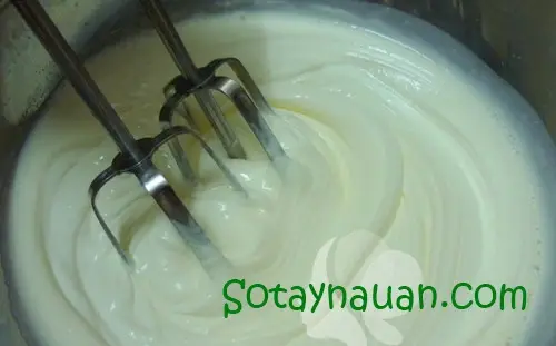 C&aacute;ch l&agrave;m b&aacute;nh mousse tr&agrave; xanh chanh 3