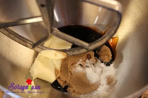 C&aacute;ch l&agrave;m b&aacute;nh quy gừng h&igrave;nh đo&agrave;n t&agrave;u đ&oacute;n Gi&aacute;ng sinh