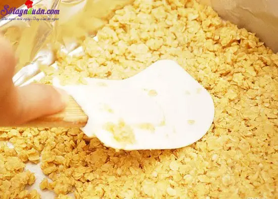 c&aacute;ch l&agrave;m b&aacute;nh ngũ cốc mứt d&acirc;u 4