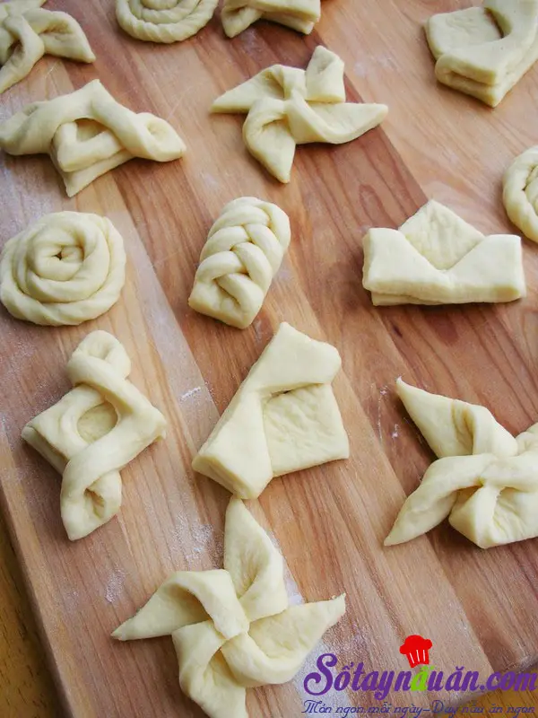 Hướng dẫn l&agrave;m b&aacute;nh pastry Đan Mạch 15