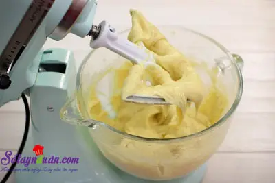 Hướng dẫn l&agrave;m b&aacute;nh zeppole - b&aacute;nh r&aacute;n mini kiểu &Yacute; cực dễ 3