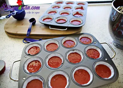 L&agrave;m cupcake cực đẹp cực y&ecirc;u tặng người ấy 6