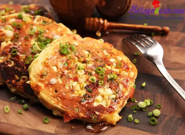 Hướng dẫn làm pancake phô mai béo ngậy nhân bắp xào