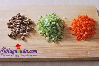 C&aacute;ch l&agrave;m th&aacute;p cơm sushi 8 tầng lạ ngon dễ l&agrave;m 1