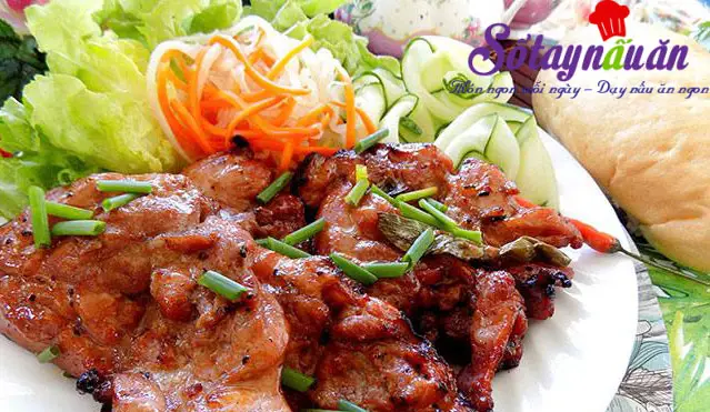 Cách làm đùi gà rút xương nướng thơm mềm cực hấp dẫn