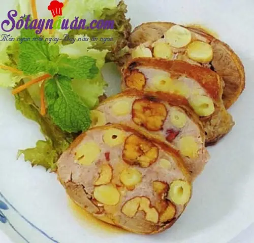 Cách làm món thịt chim bồ câu nhồi thập cẩm đơn giản.