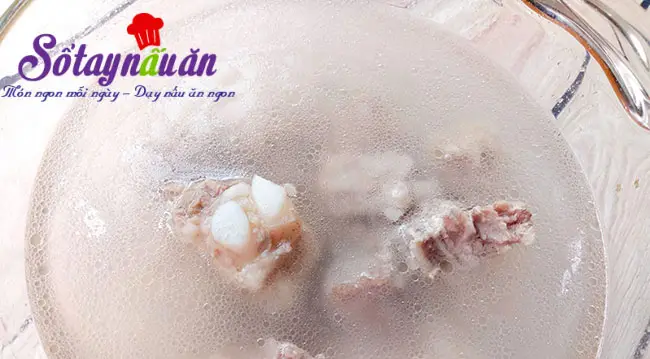 B&aacute;nh đa nấu sườn non chả vi&ecirc;n 3