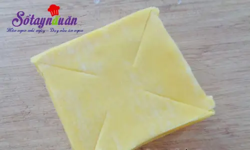 C&aacute;ch l&agrave;m ho&agrave;nh th&aacute;nh h&igrave;nh hoa si&ecirc;u gi&ograve;n rụm 1