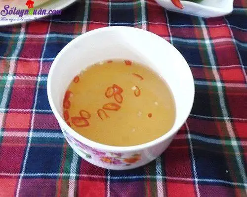 C&aacute;ch l&agrave;m nộm xo&agrave;i rau củ 6