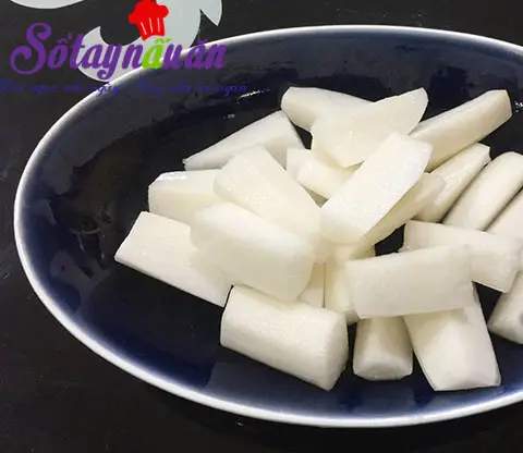 C&aacute;ch l&agrave;m thịt ba chỉ kho củ cải ngon đến nao l&ograve;ng