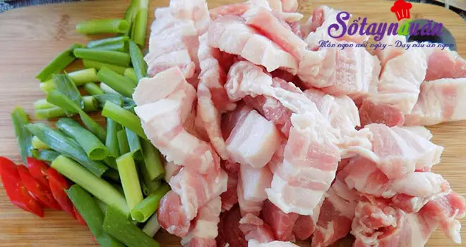 C&aacute;ch l&agrave;m thịt rang đậm đ&agrave; ngon cơm 1