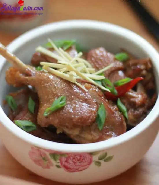 c&aacute;ch l&agrave;m m&oacute;n thịt vịt kho gừng 10