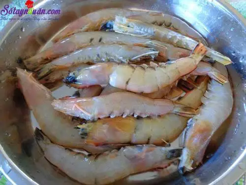 C&aacute;ch l&agrave;m t&ocirc;m chi&ecirc;n sốt chua ngọt đậm đ&agrave; đưa cơm 1