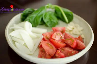 C&ocirc;ng thức cho m&oacute;n spaghetti kim chi dai ngon từng sợi 3