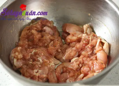 C&aacute;ch l&agrave;m cơm g&agrave; r&aacute;n 5
