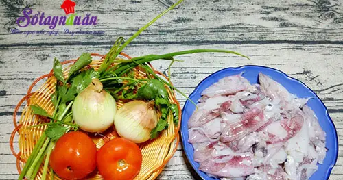 Hướng dẫn l&agrave;m mực x&agrave;o chua ngọt ngon kh&oacute; cưỡng nguy&ecirc;n liệu