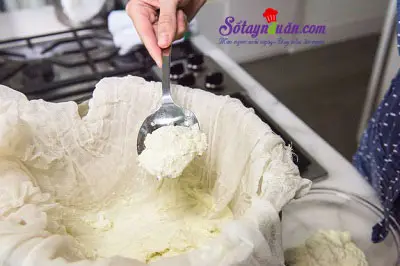 Hướng dẫn l&agrave;m ph&ocirc; mai Ricotta bằng l&ograve; vi s&oacute;ng cực dễ 10
